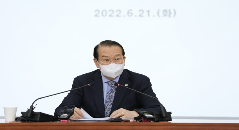 Remarks by Unification Minister Kwon Youngse at Press Conference 